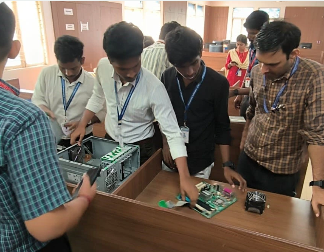 MSEC students building an electronics prototype