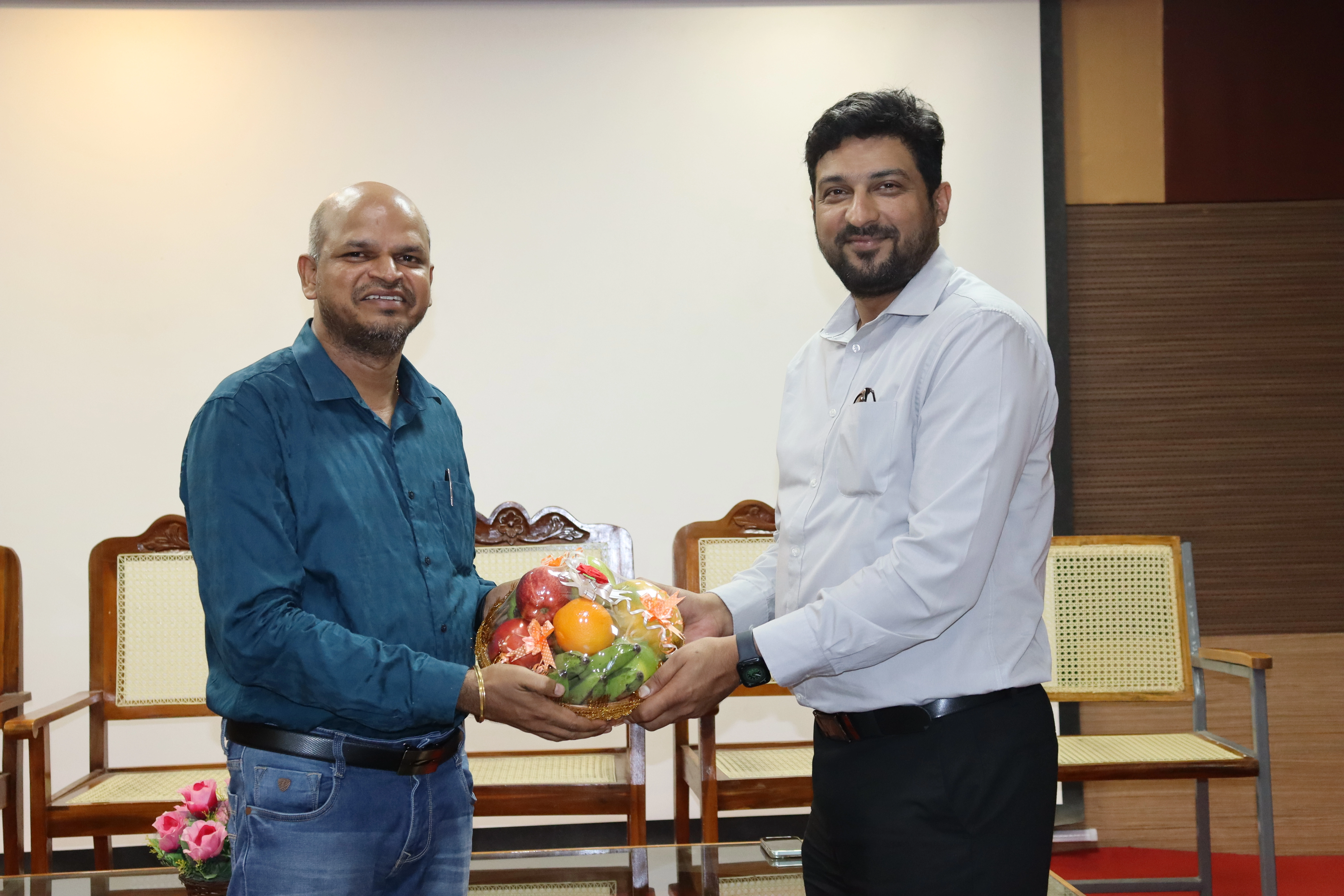 Mr. Naved Ahmed Ansari