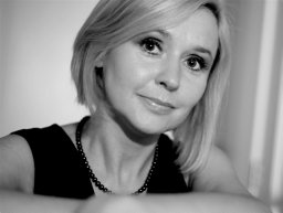 Prof. (Dr.) Joanna Paliszkiewkz